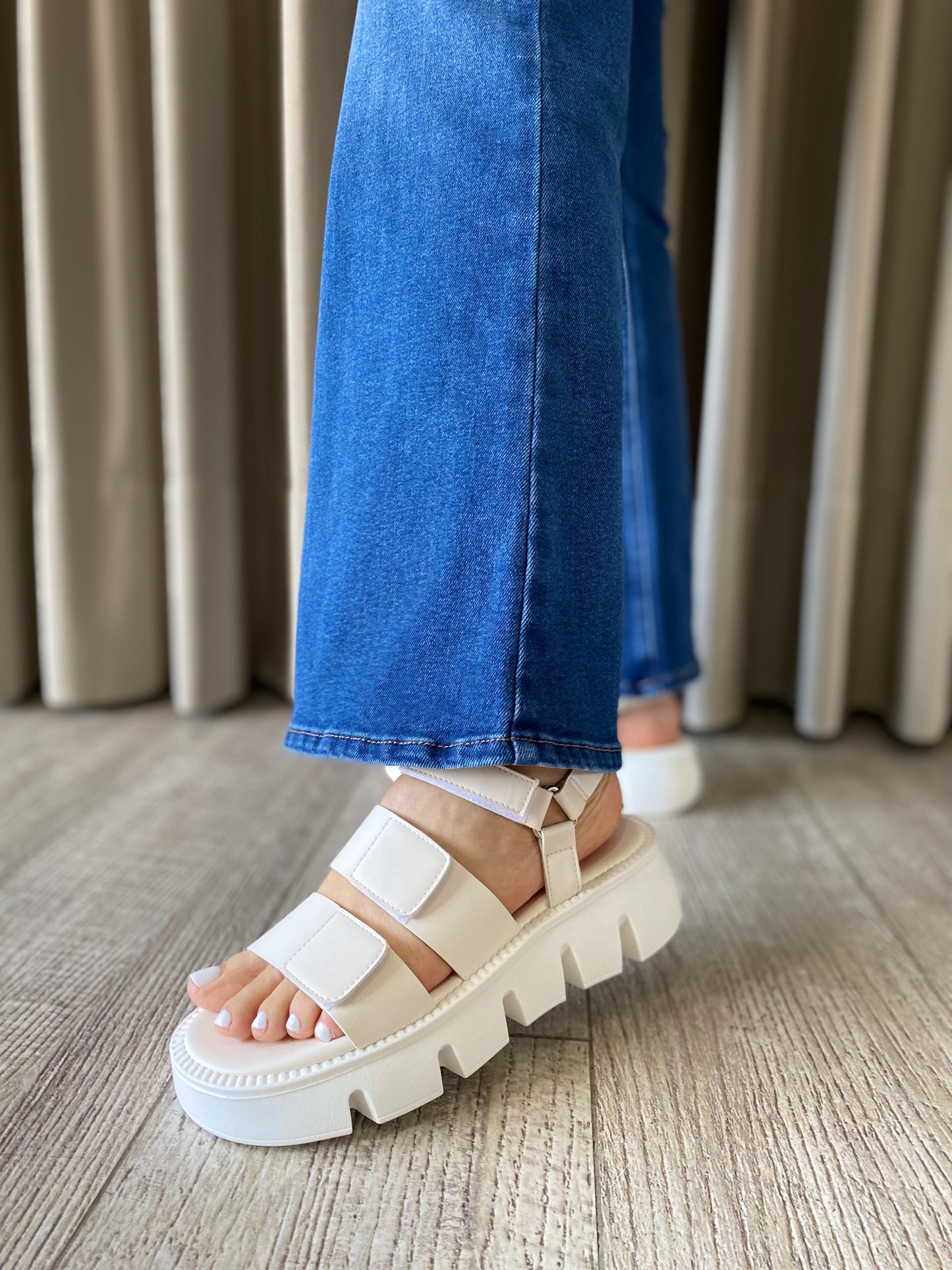 PLATAFORMA DN28 VELCRO TRES LECHES