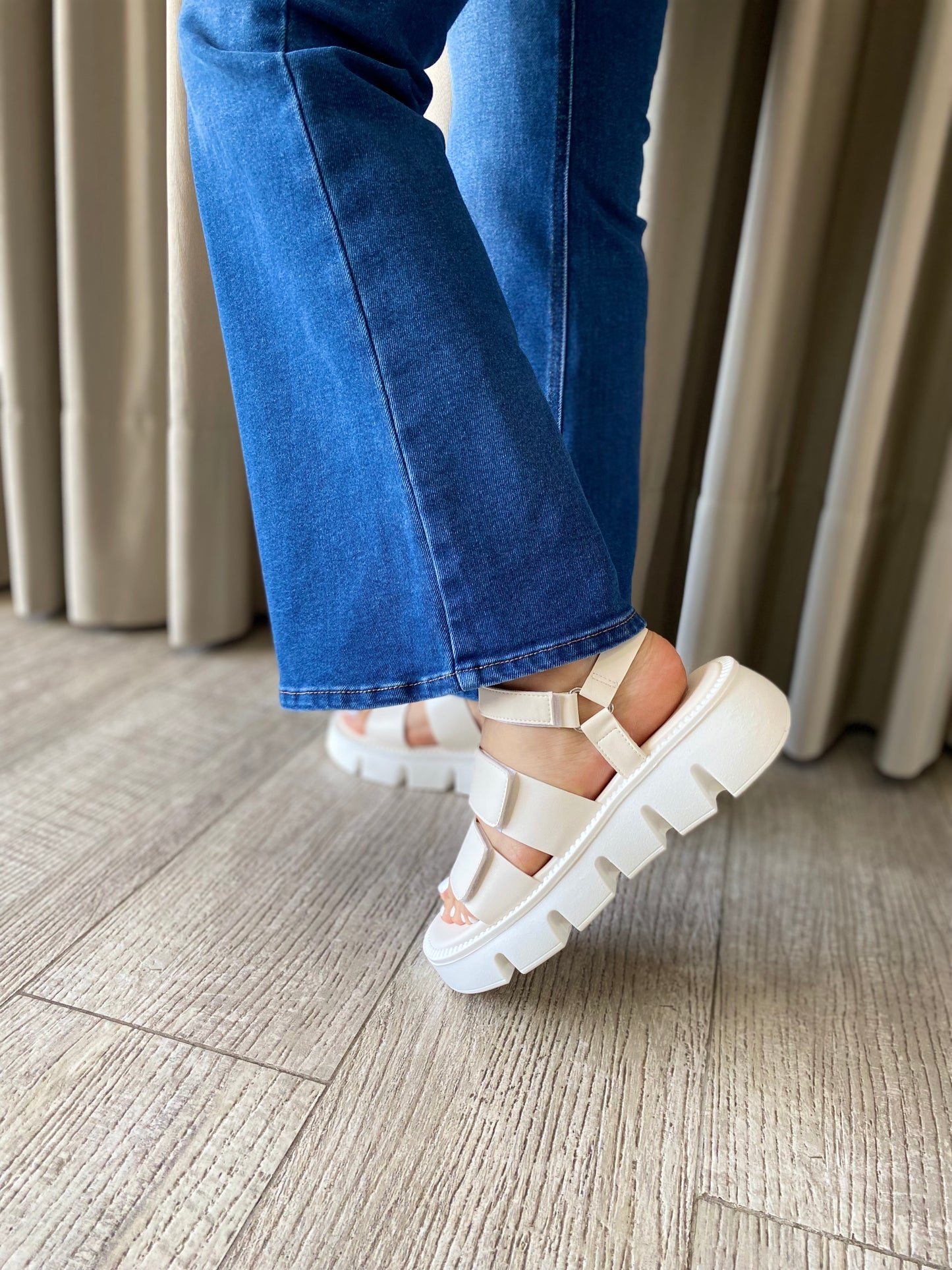 PLATAFORMA DN28 VELCRO TRES LECHES