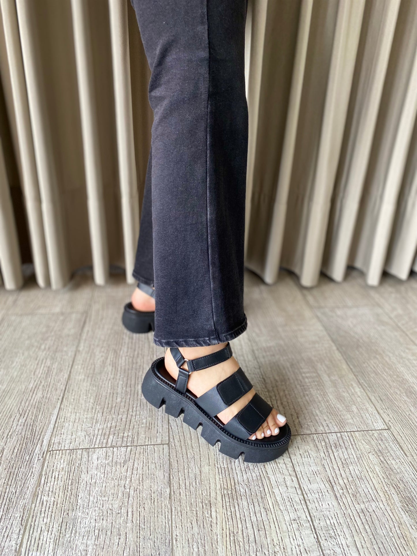 PLATAFORMA DN28 DOBLE VELCRO NEGRO