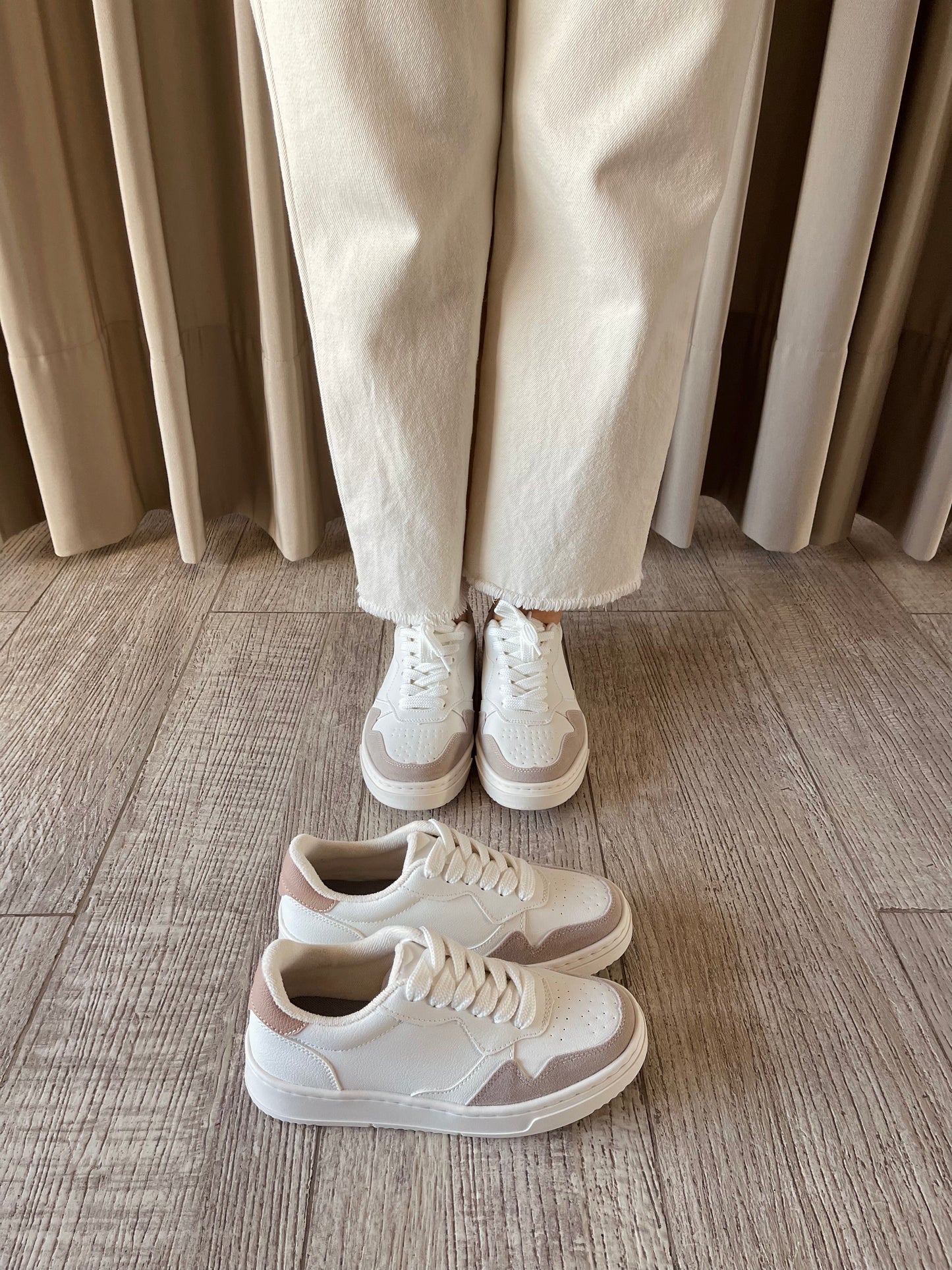 TENIS AU2512 MARFIL X TIERRA