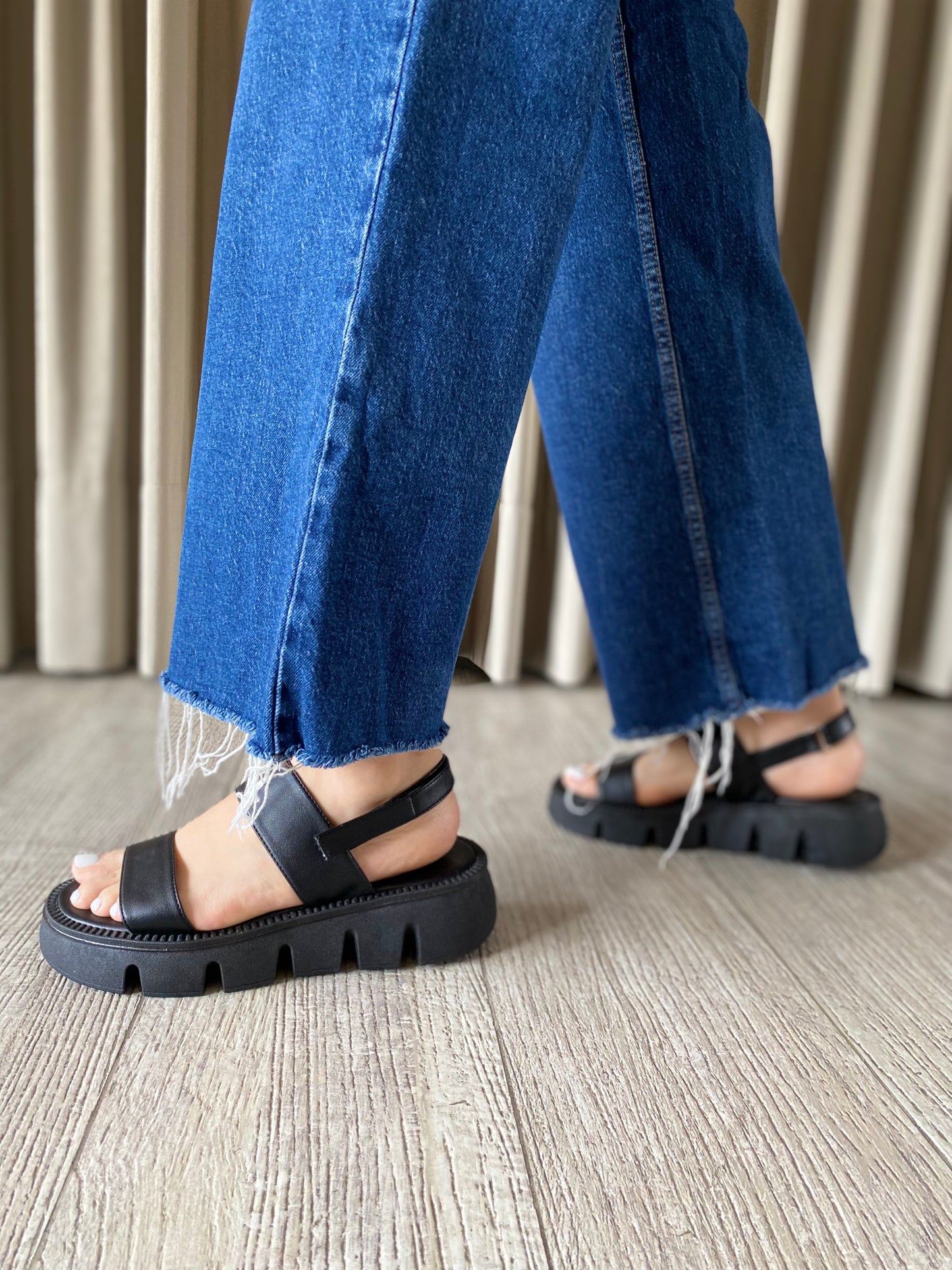 PLATAFORMA NEGRO DN13 VELCRO TALON
