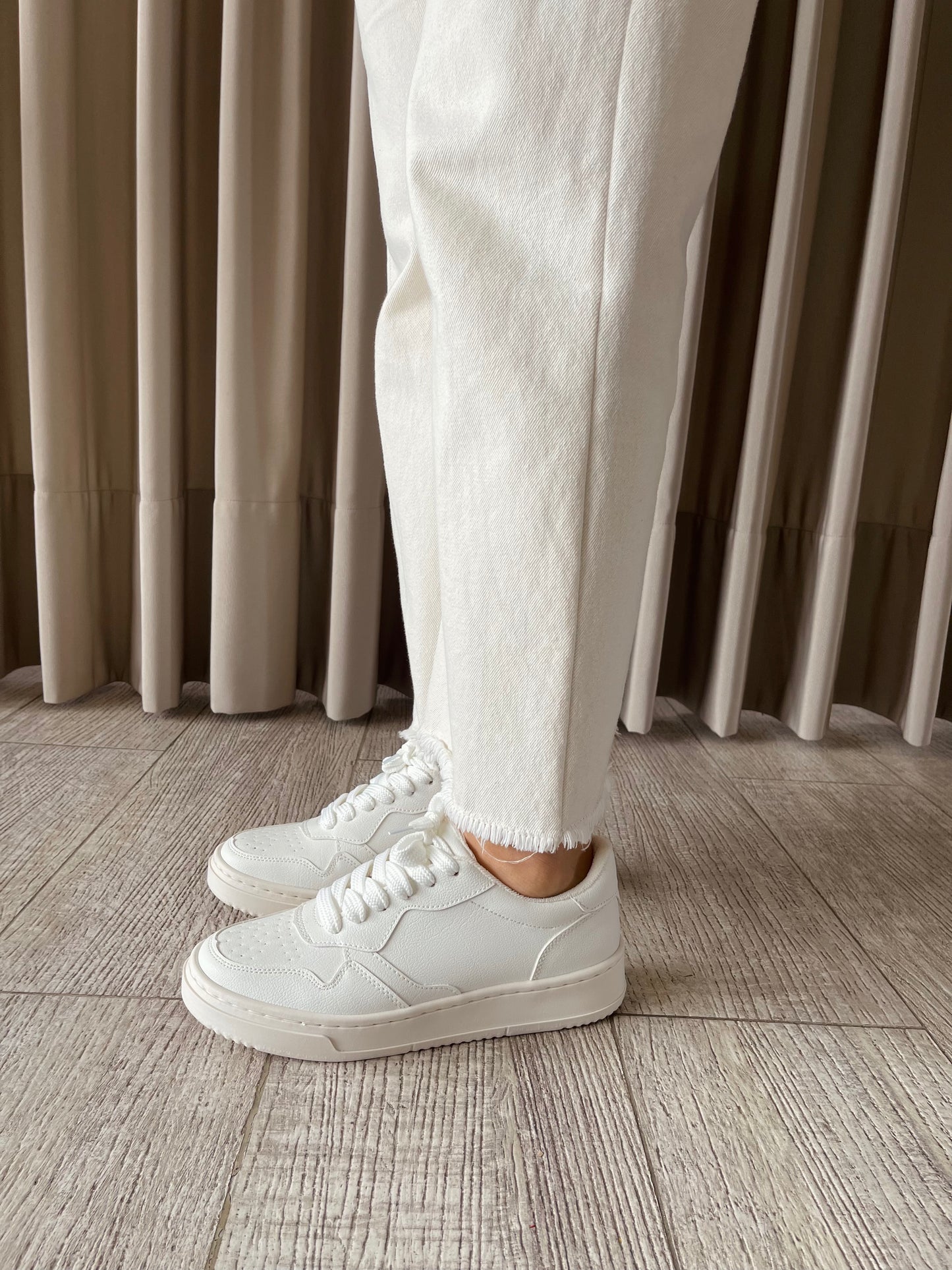 TENIS AU2512 MARFIL