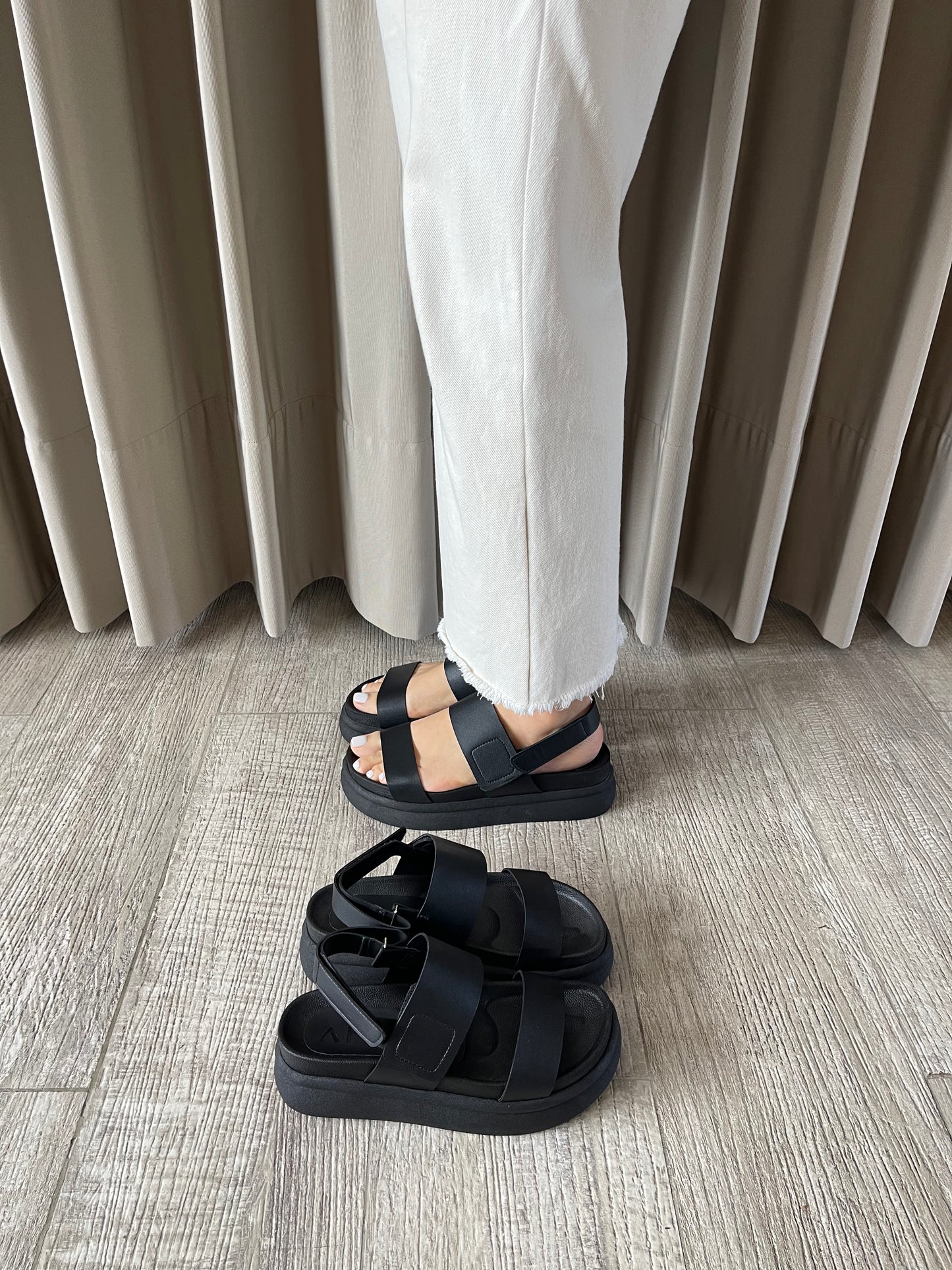 PLATAFORMA TOGO VELCRO NEGRO 5.5CMS