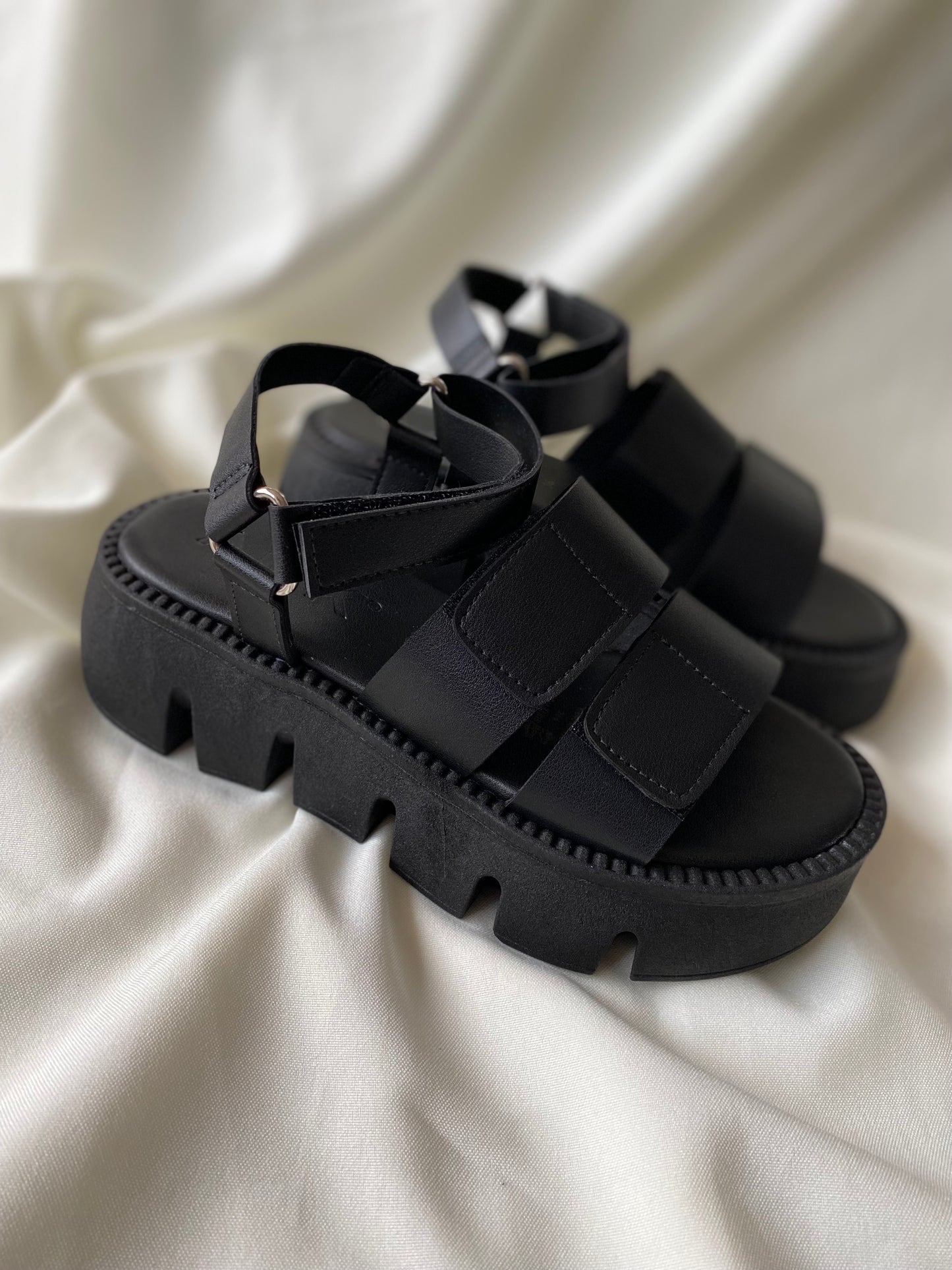 PLATAFORMA DN28 DOBLE VELCRO NEGRO