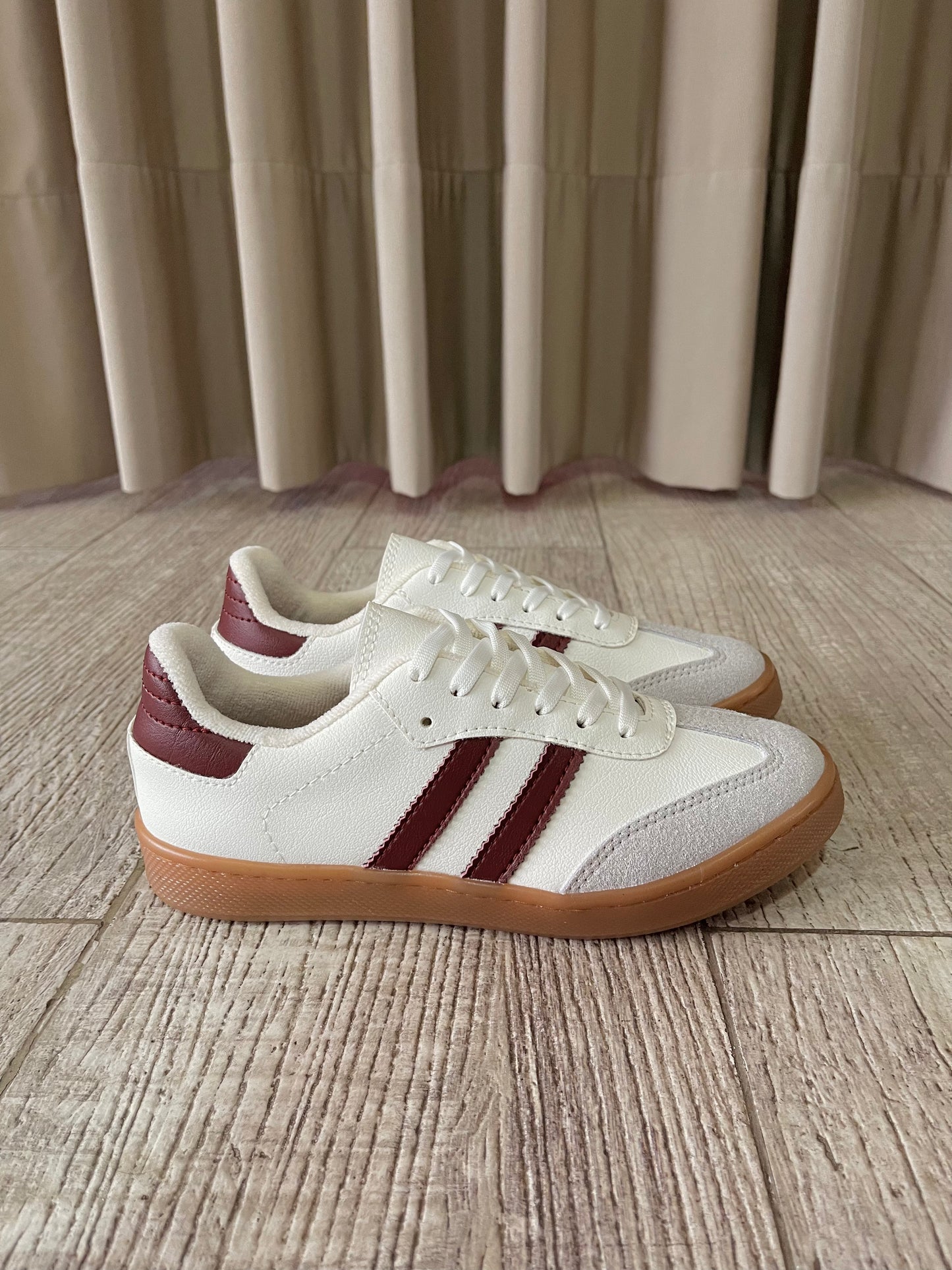 TENIS S2511 CL MARFIL X VINO