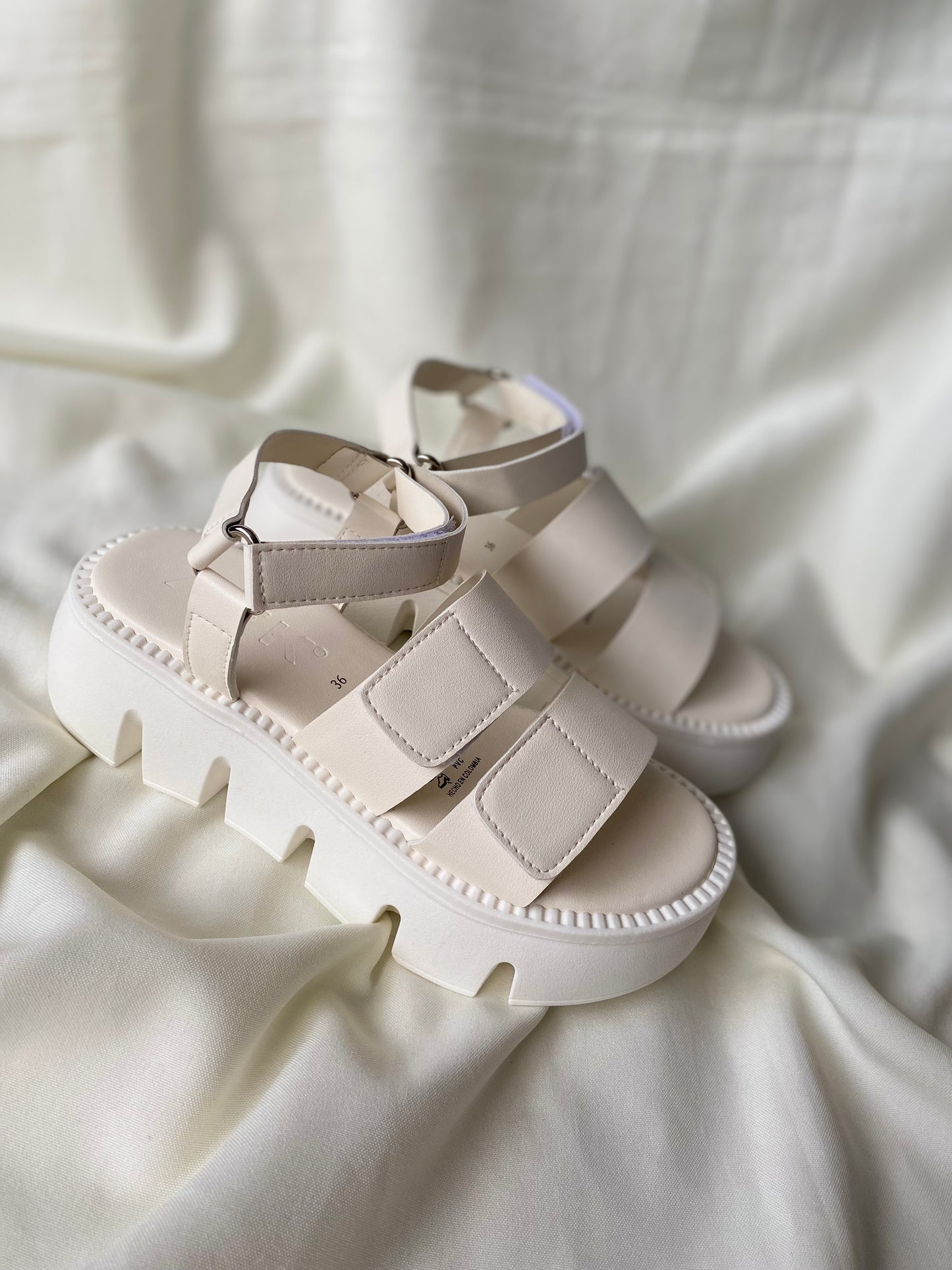PLATAFORMA DN28 VELCRO TRES LECHES