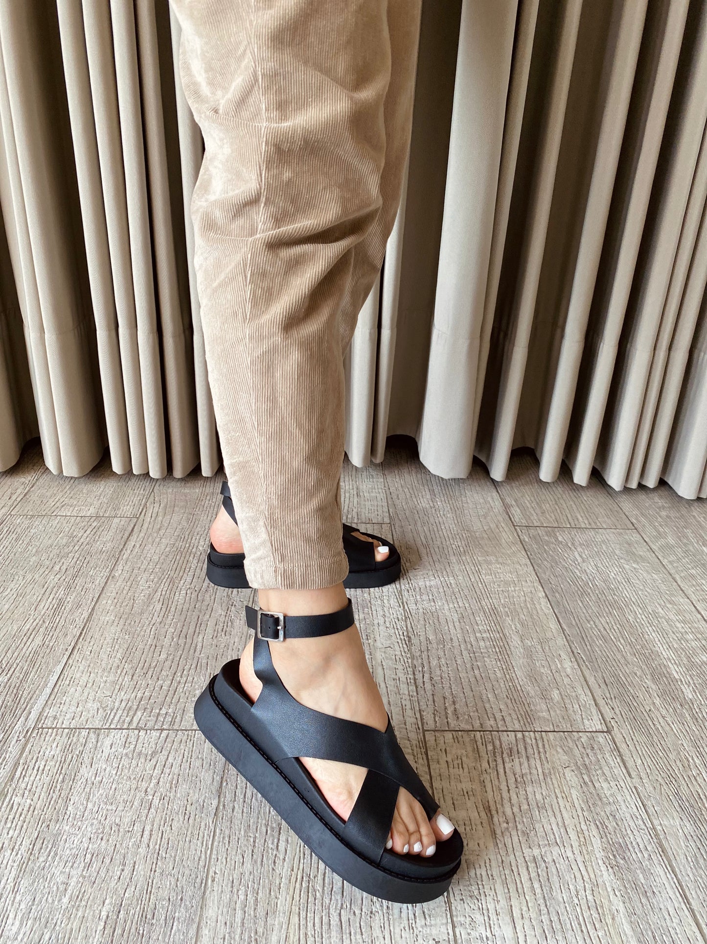 PLATAFORMA LUEBO NEGRO