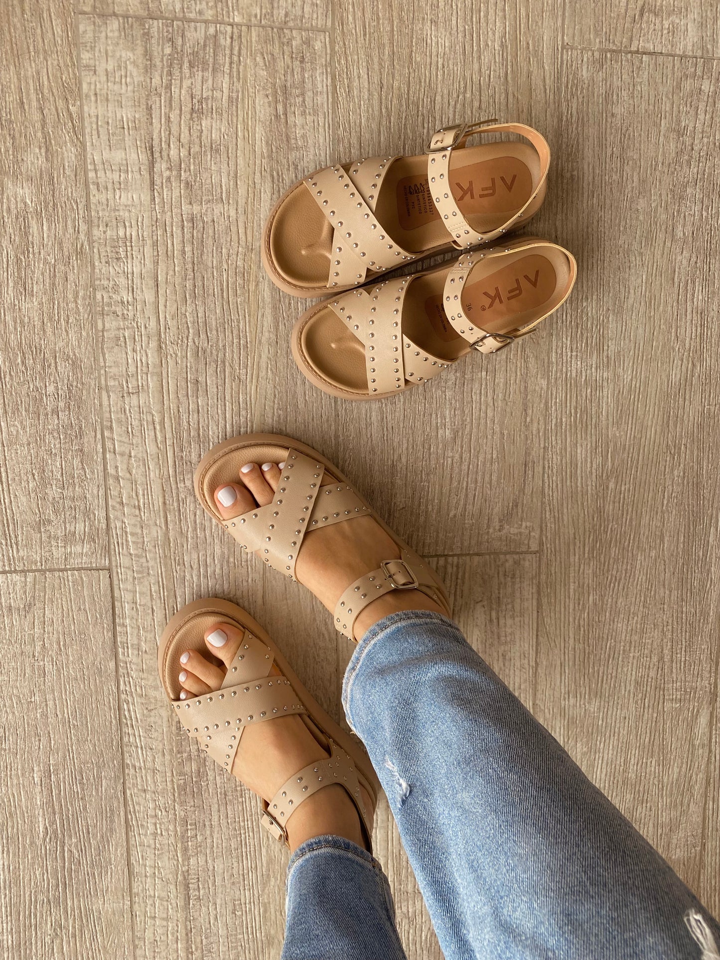 PLATAFORMA KENGE 4.5CMS ARENA