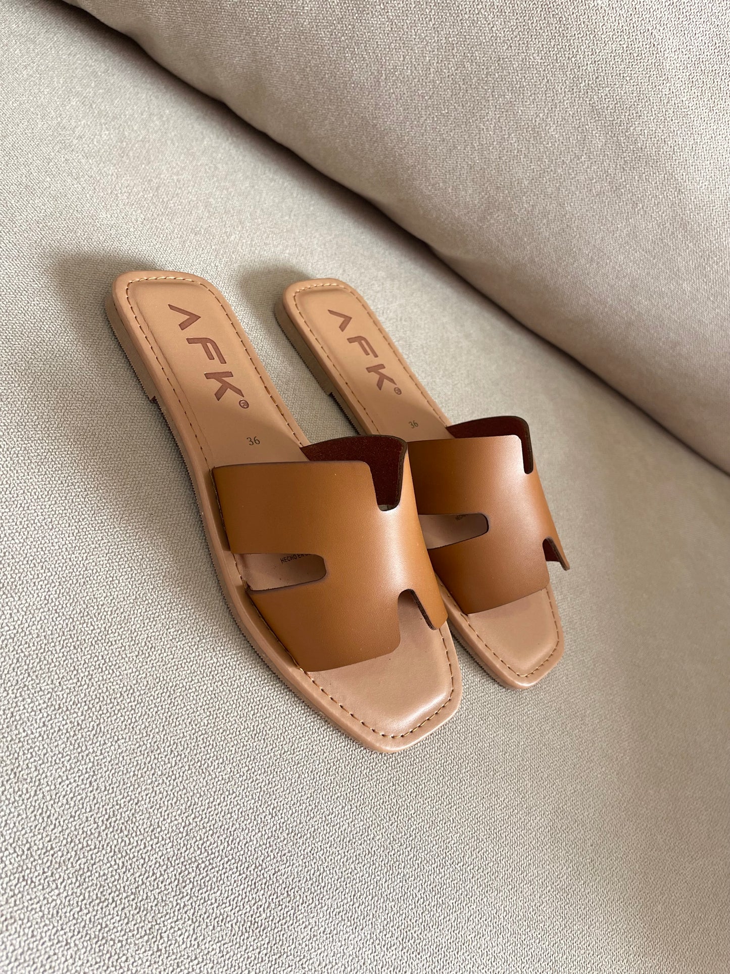 PLANA PORTO 1CM CAMEL