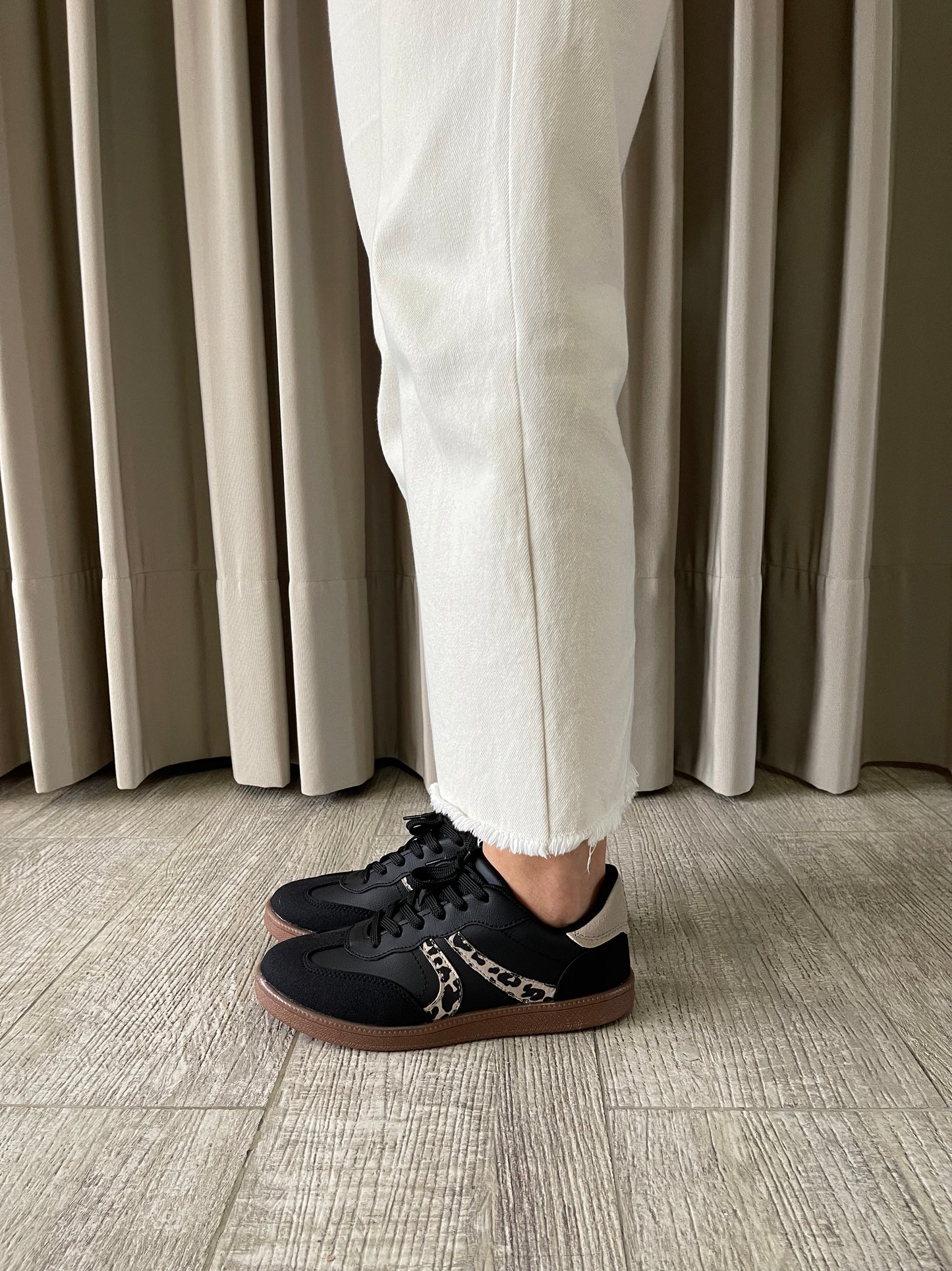 TENIS BALI NEGRO x ANIMAL PRINT LEOPARD✩‧₊˚🐆2CM - plantilla memory confort 🧽