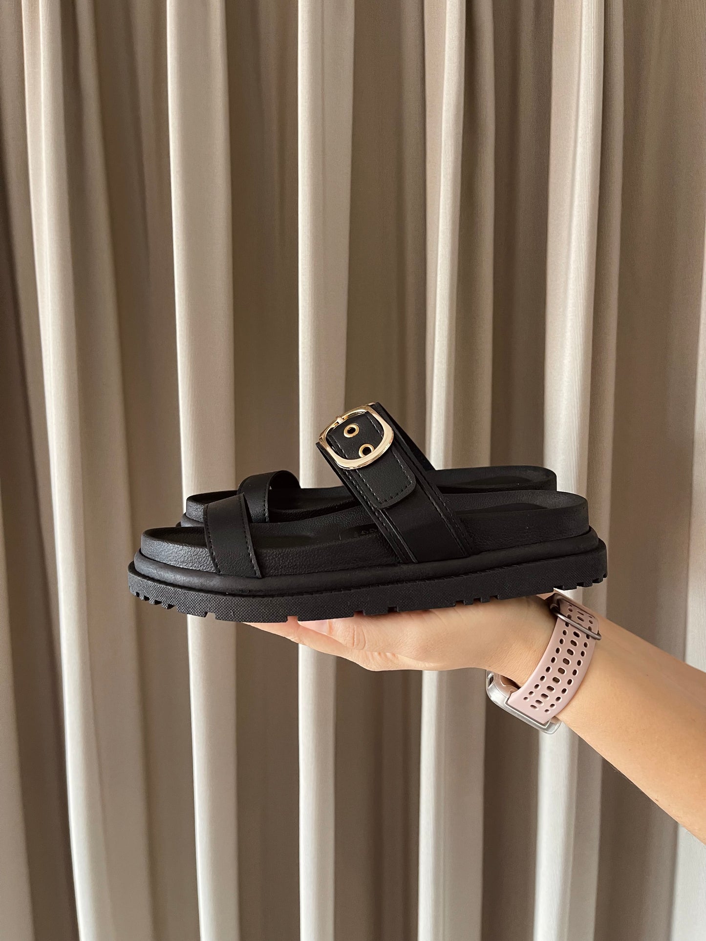 PLATAFORMA BUTEMBO 4CMS NEGRO