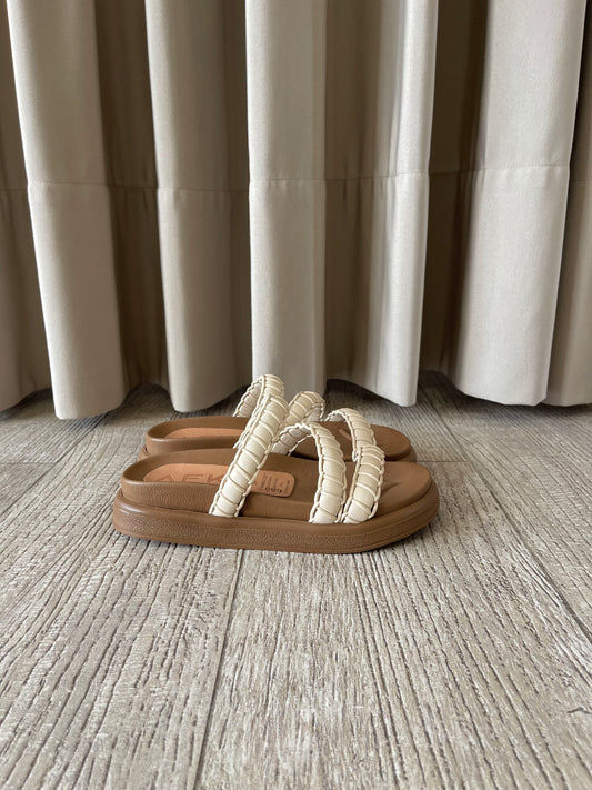 PLATAFORMA KAMITUGA 4.5CMS BEIGE