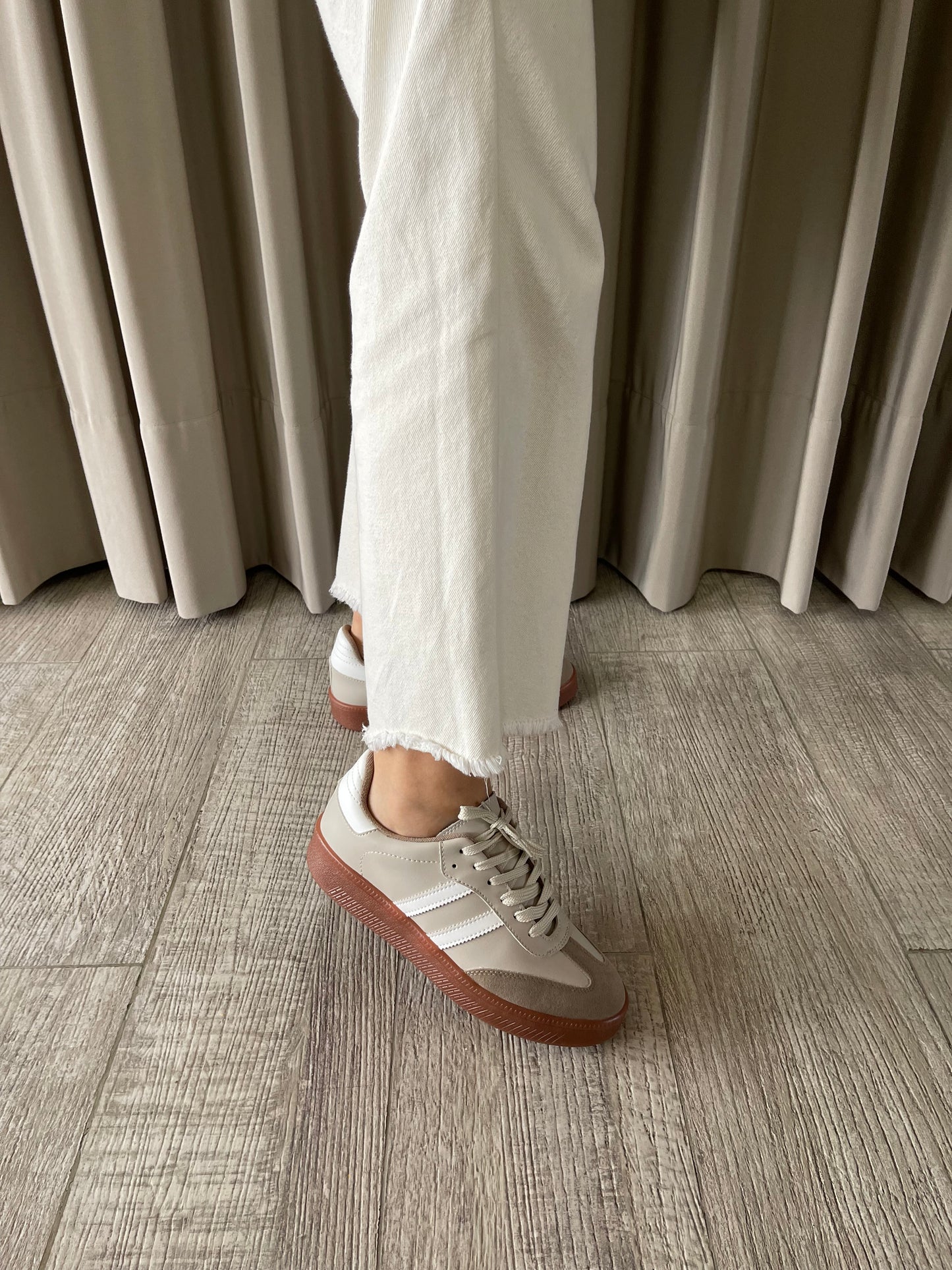 TENIS BALI ALMENDRA x MARFIL 3CM -✩‧₊˚plantilla memory confort🧽