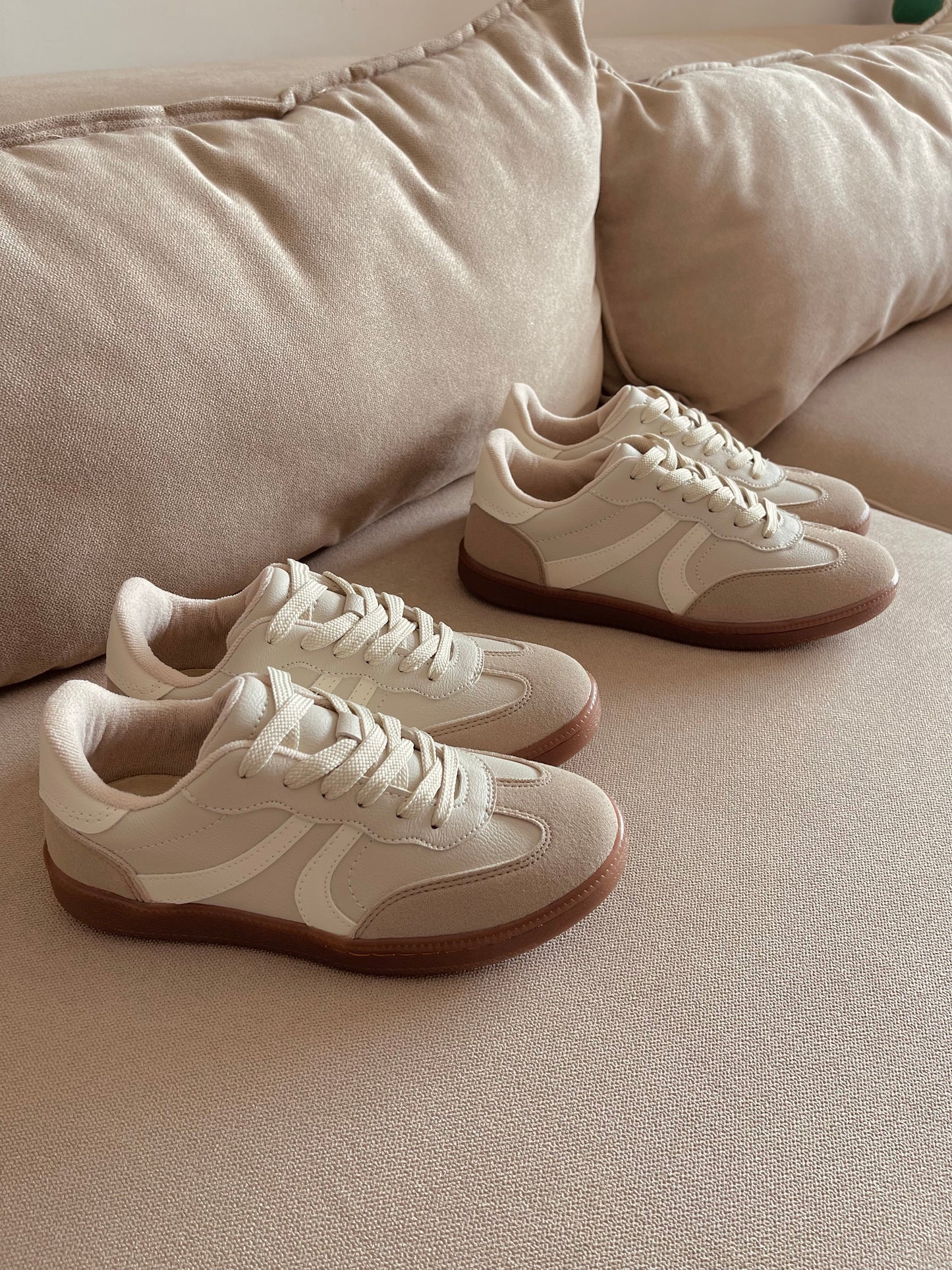 TENIS BALI ALMENDRA x VAINILLA 2CM-✩‧₊˚plantilla memory confort🧽