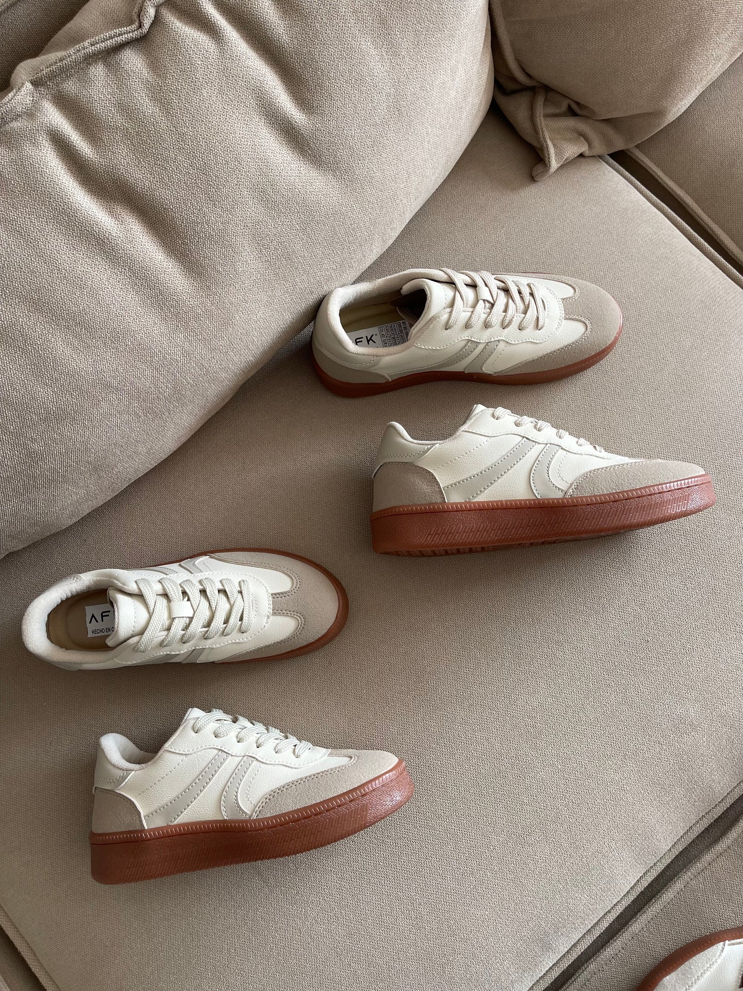 TENIS BALI VAINILLA x ALMENDRA 3CM-✩‧₊˚plantilla memory confort🧽