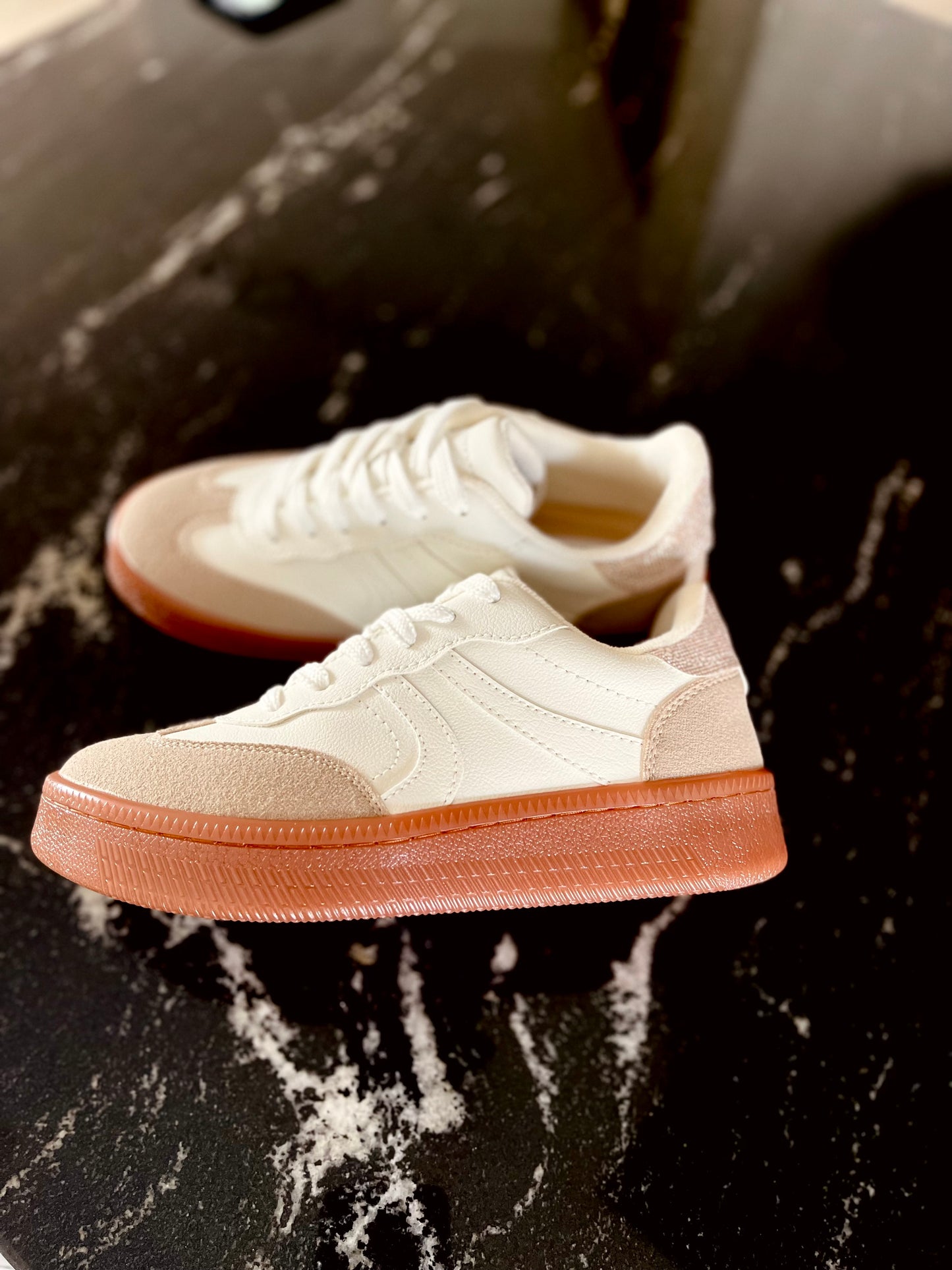 TENIS BALI MARFIL x CHAMPAGNE BRILLO x TIERRA 3CM-✩‧₊˚plantilla memory confort🧽