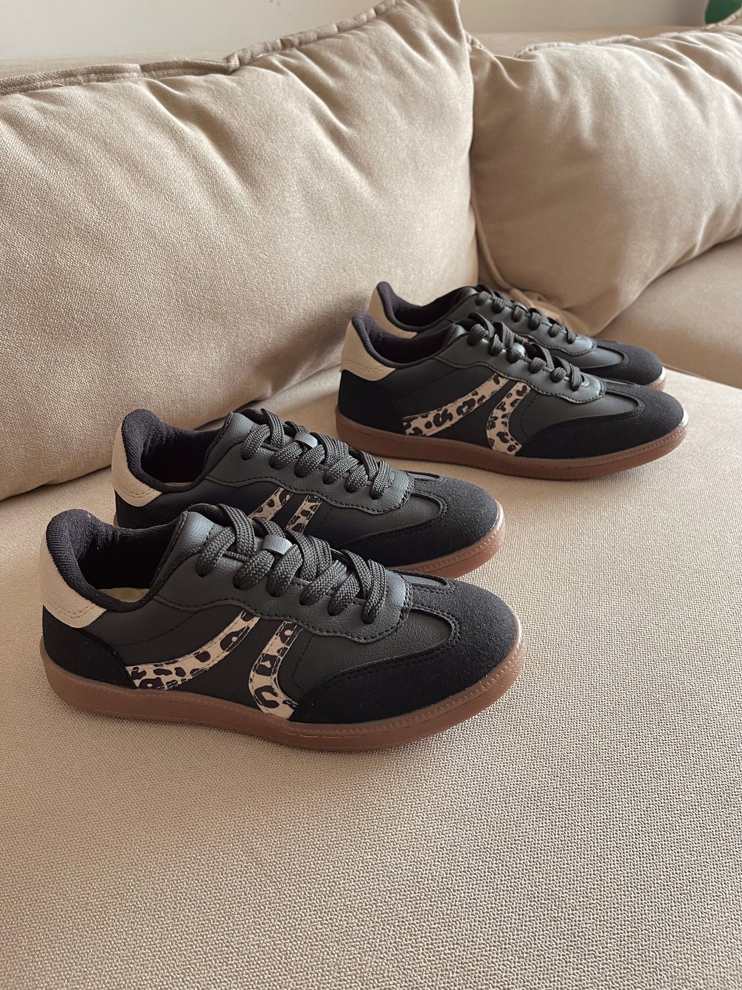 TENIS BALI NEGRO x ANIMAL PRINT LEOPARD✩‧₊˚🐆2CM - plantilla memory confort 🧽