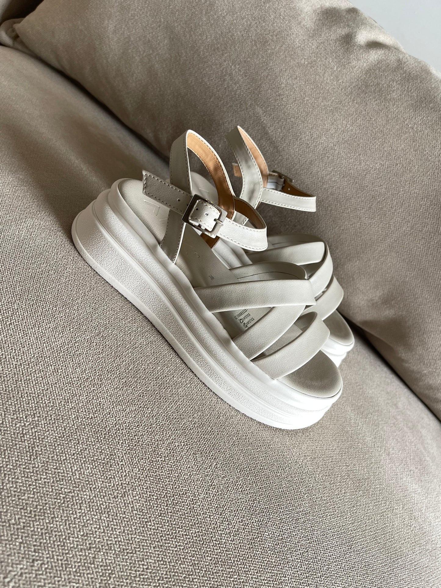 PLATAFORMA CHAD 5CMS CRUDO SEPIA