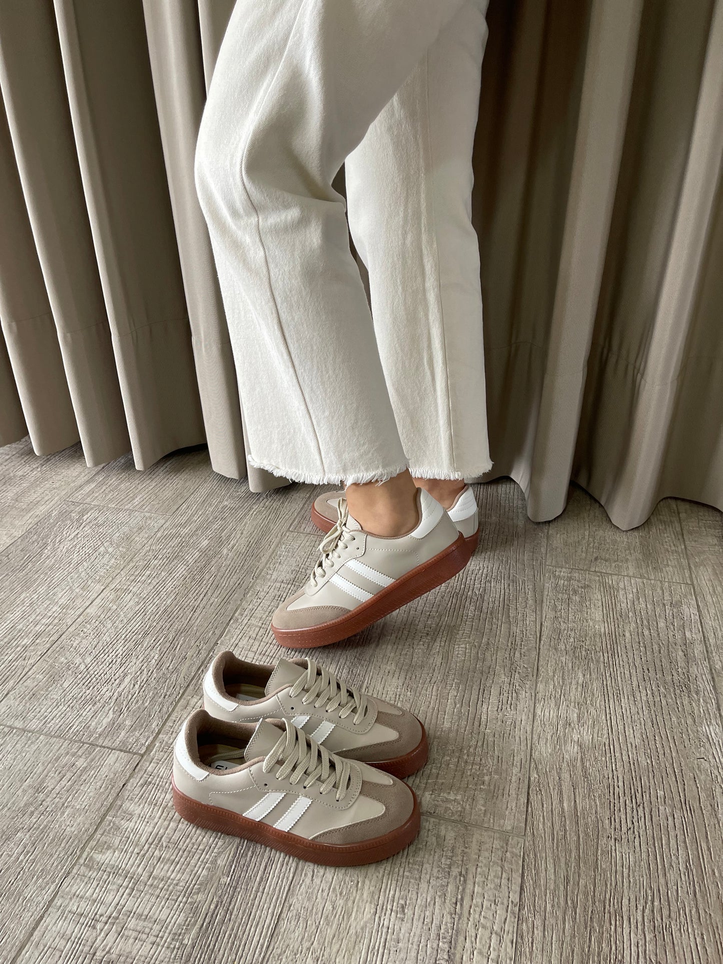 TENIS BALI ALMENDRA x MARFIL 3CM -✩‧₊˚plantilla memory confort🧽